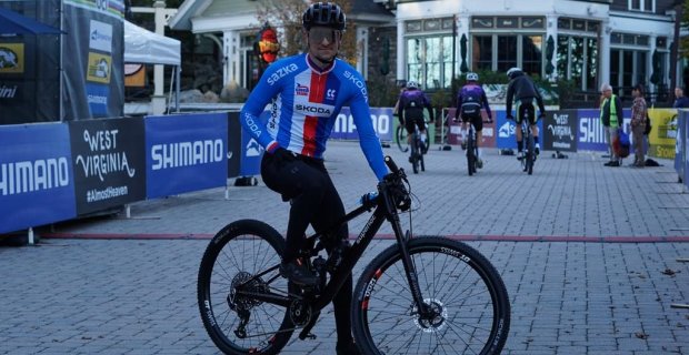 Na Mistrovství světa v MTB maratonu v americkém Snowshoe obsadil Filip Adel 33. místo